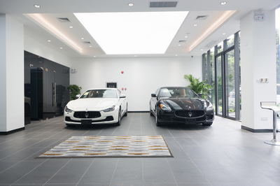 粵寶汽車集團(tuán)順寶展廳二沙島盛大開業(yè)，開啟汽車配件銷售新篇章